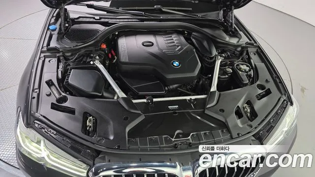 BMW 5 Series G30 — Фото автомобиля 9