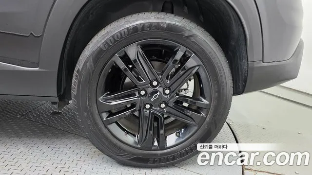 ChevroletGMDaewoo Trax Trax Кроссовер — Фото автомобиля 21
