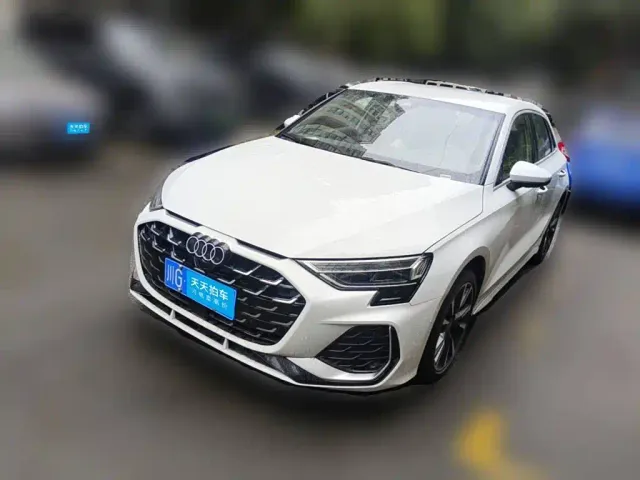 Фотография автомобиля — Audi A3