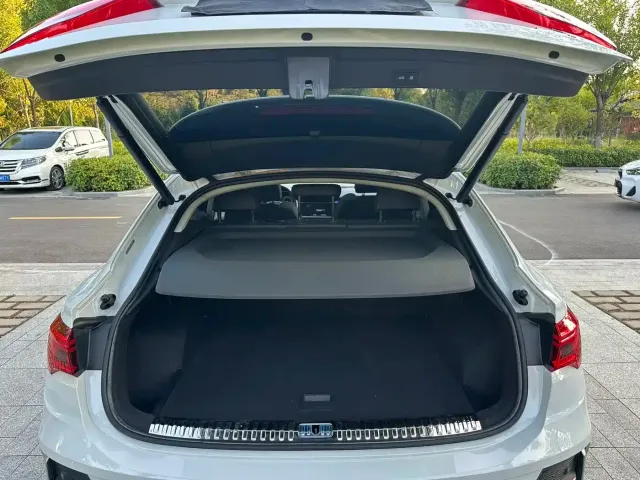 Audi Q3 Sportback — Фото автомобиля 17