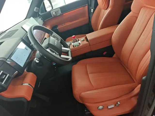 BYD FangChengBao Titanium 7 — Фото автомобиля 14