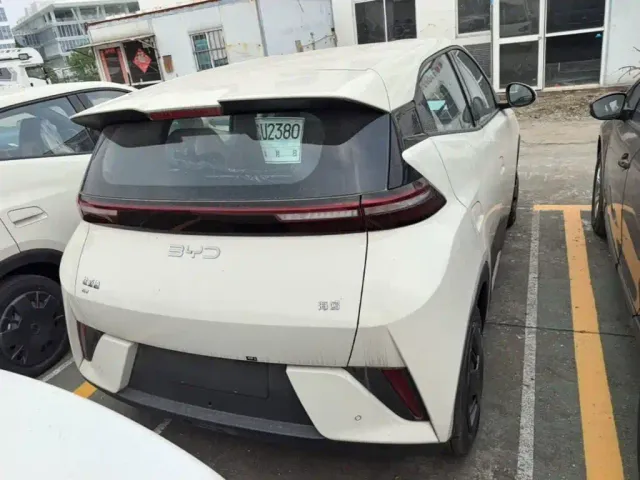 BYD Seagull — Фото автомобиля 5