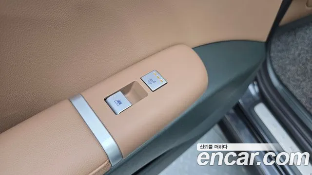 Hyundai Grandeur GN7 — Фото автомобиля 19