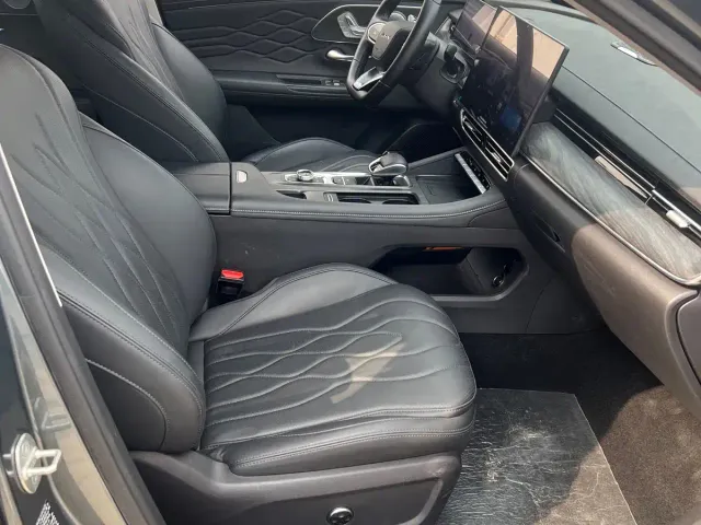 Chery Arrizo 8 PRO 2025 Pro 1.6T Luxury — Фото автомобиля 11