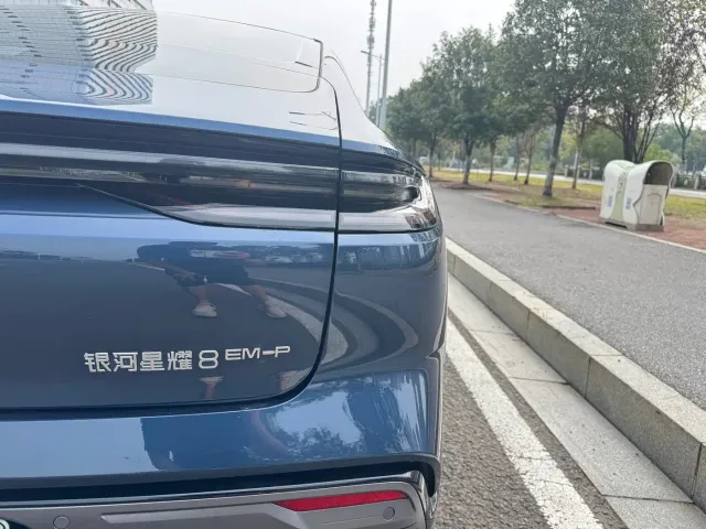 Geely Galaxy Xingyao 8 — Фото автомобиля 7