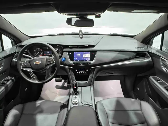 Cadillac XT5 — Фото автомобиля 4