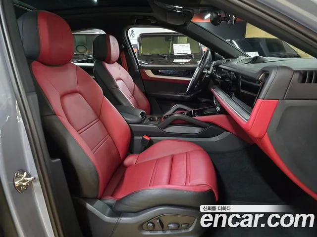 Porsche Cayenne PO536 — Фото автомобиля 15
