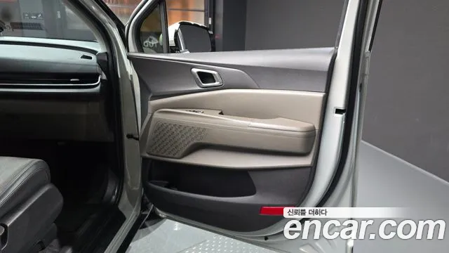 Kia Carnival 4th Gen — Фото автомобиля 14