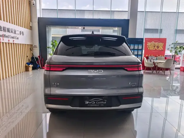 BYD Song Pro — Фото автомобиля 5