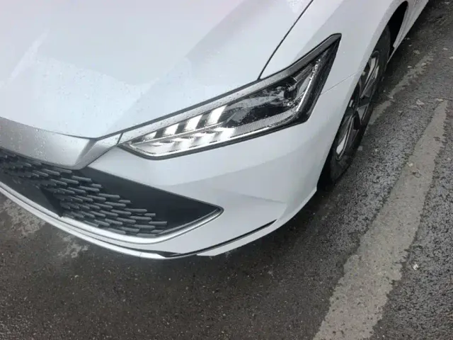 BYD Qin PLUS — Фото автомобиля 23