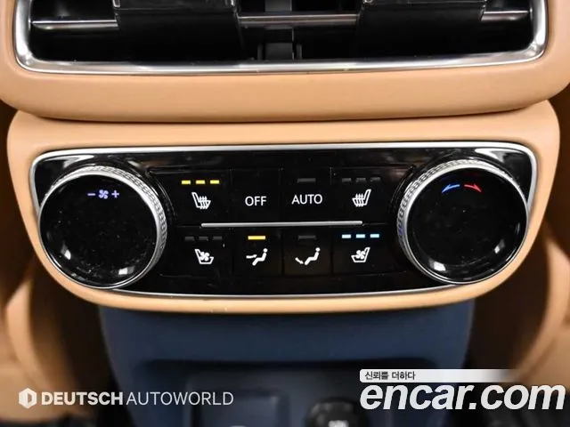 Genesis GV80 — Фото автомобиля 17