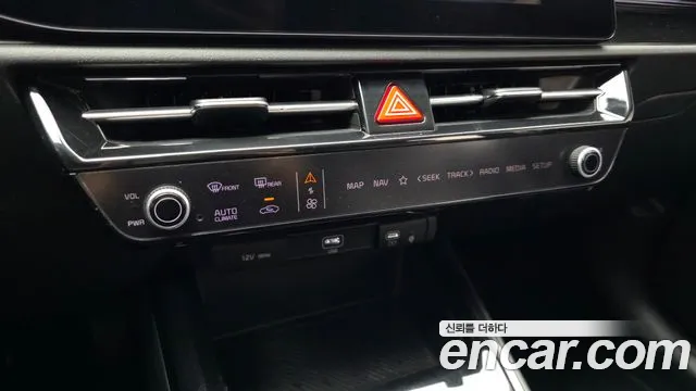 Kia Niro Niro (New) — Фото автомобиля 18