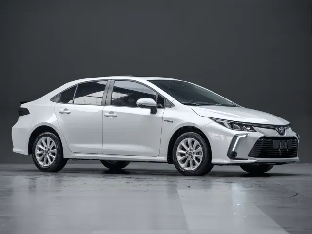 Toyota Corolla — Фото автомобиля 7