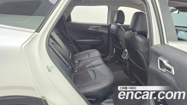 Kia Sportage Sportage 5-е поколение Дизель 2.0 2WD — Фото автомобиля 12