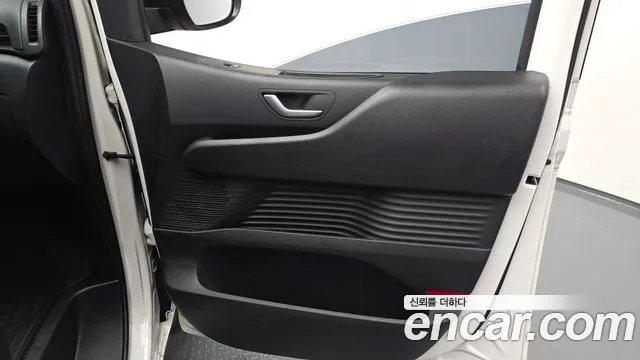 Hyundai Staria Staria Карго 3 места — Фото автомобиля 25