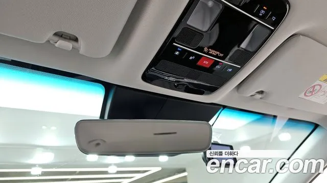 Hyundai Grandeur Grandeur (GN7) 3.5 Бензин 2WD — Фото автомобиля 19