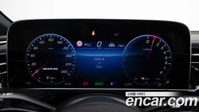 Mercedes-Benz E-Class — Фото автомобиля 8