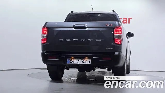 KG_Mobility_Ssangyong Rexton Новый Rexton Sport Дизель 2.2 4WD — Фото автомобиля 4