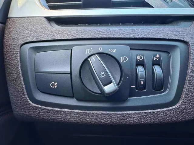 BMW X1 — Фото автомобиля 11