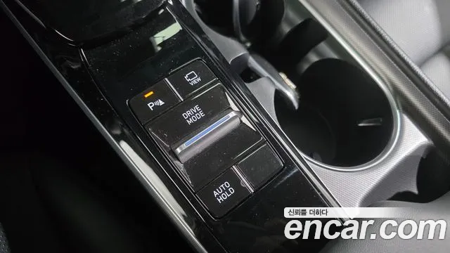 Hyundai Sonata — Фото автомобиля 18