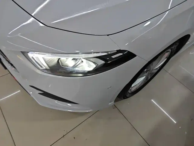 Mercedes-Benz A-Class — Фото автомобиля 23