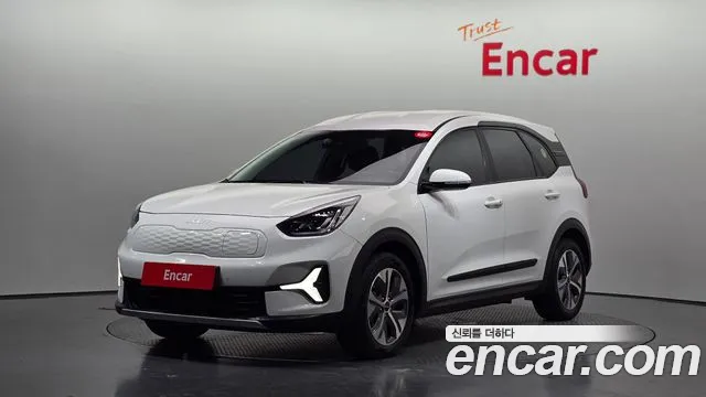 Фотография автомобиля — Kia Niro