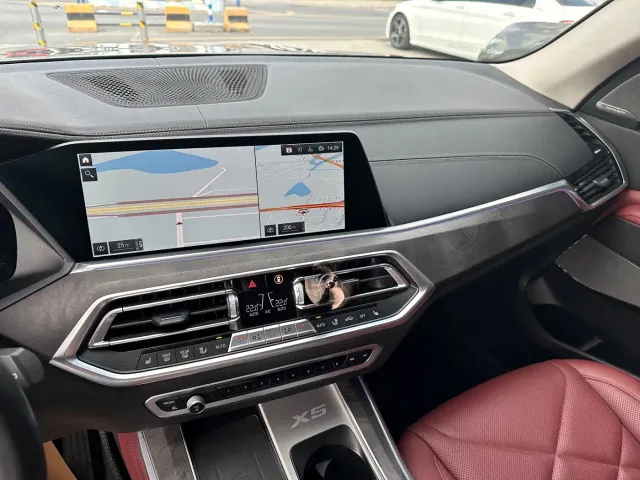BMW X5 — Фото автомобиля 13