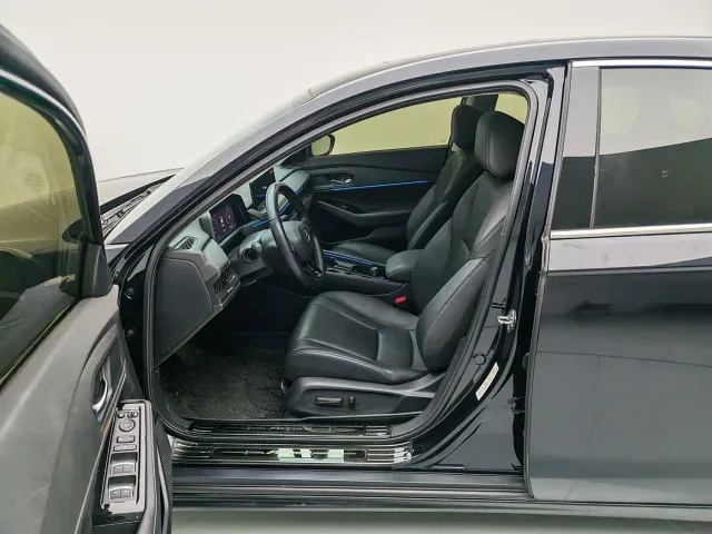 Honda Accord — Фото автомобиля 9