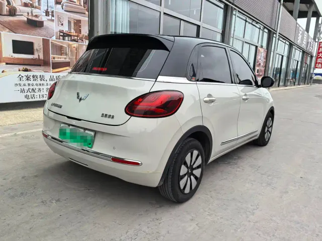 Wuling Bingo — Фото автомобиля 6