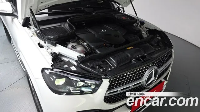 Mercedes-Benz GLE-Class — Фото автомобиля 9