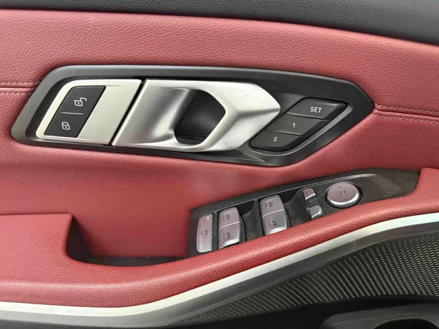 BMW 3 Series — Фото автомобиля 16