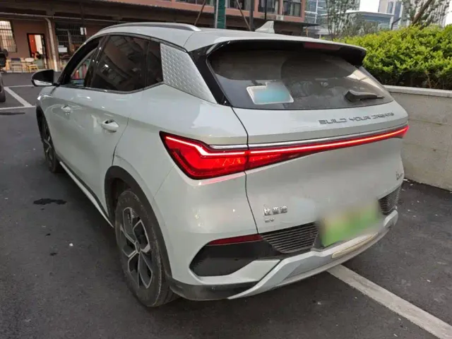 BYD Yuan PLUS — Фото автомобиля 4