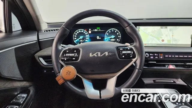 Kia K8 — Фото автомобиля 13