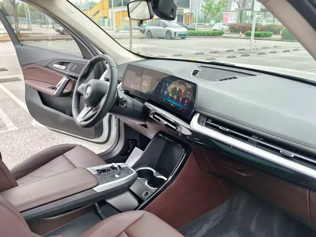 BMW X1 — Фото автомобиля 21