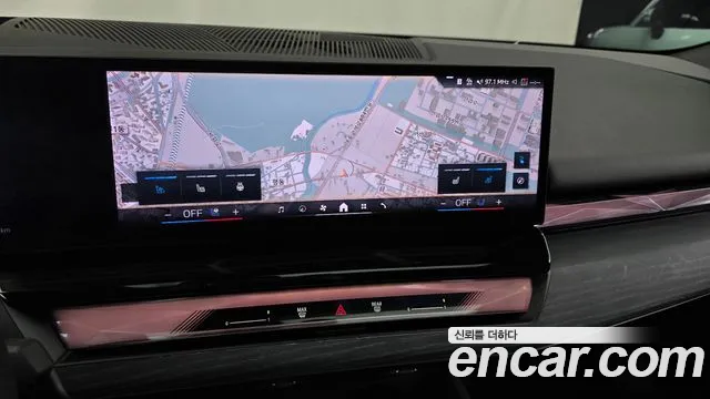 BMW i5 G60 — Фото автомобиля 14
