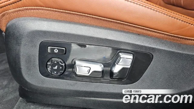 BMW X7 xDrive 40d M Sport 7 мест — Фото автомобиля 21
