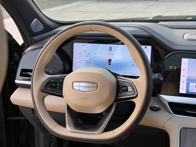Geely Xingyue L — Фото автомобиля 13
