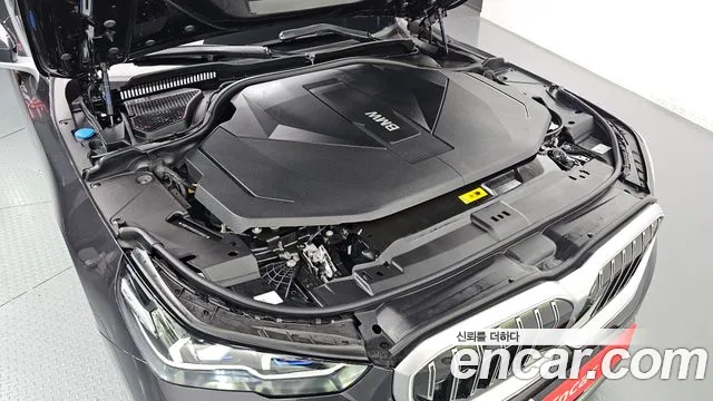 BMW i5 G60 — Фото автомобиля 9