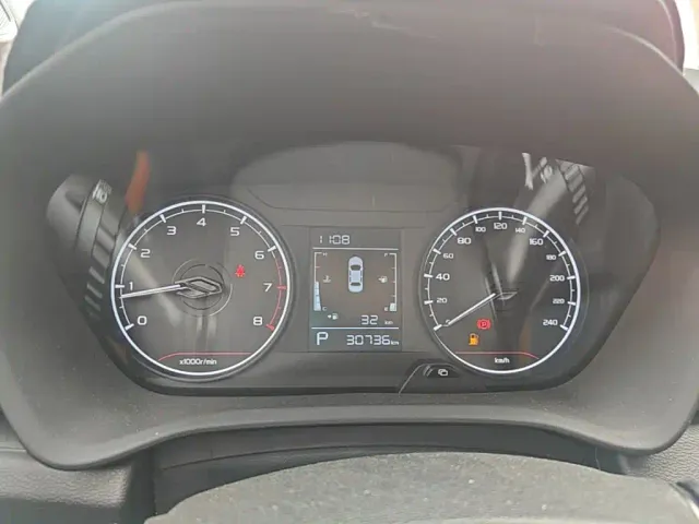 Livan X3 PRO — Фото автомобиля 11