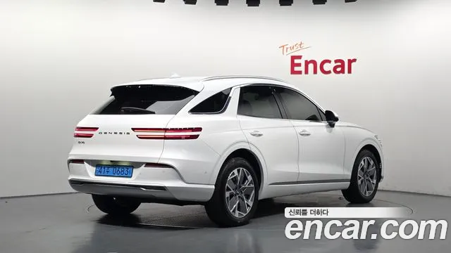 Genesis GV70 Electrified — Фото автомобиля 2