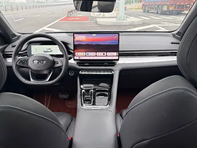Geely Xingrui — Фото автомобиля 9