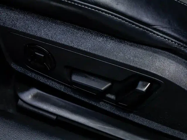 Audi A7L — Фото автомобиля 13