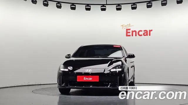 Hyundai Ioniq 6 — Фото автомобиля 2