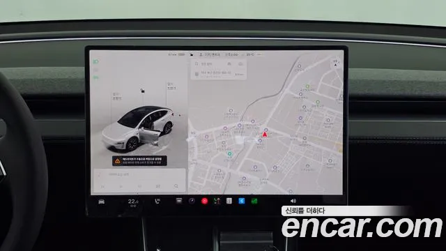 Tesla Model Y — Фото автомобиля 16