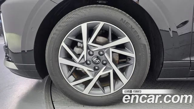 Hyundai Grandeur GN7 — Фото автомобиля 5