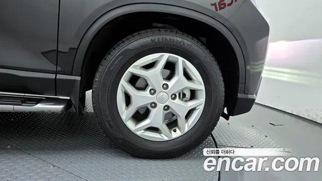 KG_Mobility_Ssangyong Rexton Новый Rexton Sport Дизель 2.2 4WD — Фото автомобиля 5