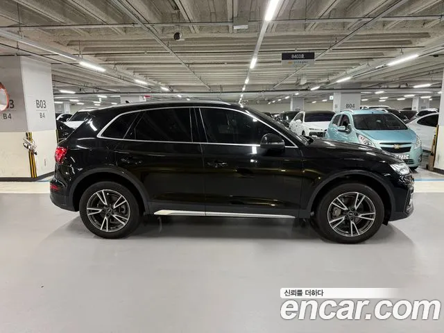 Audi Q5 FY — Фото автомобиля 7