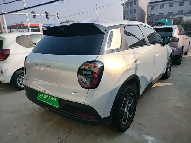 GAC Aion UT — Фото автомобиля 6