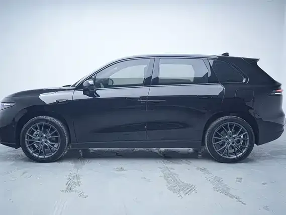 Leapmotor C10 — Фото автомобиля 2