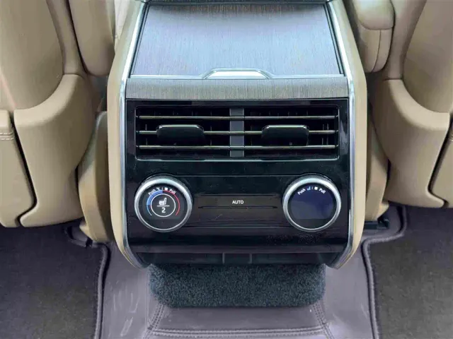 Land Rover Range Rover — Фото автомобиля 16